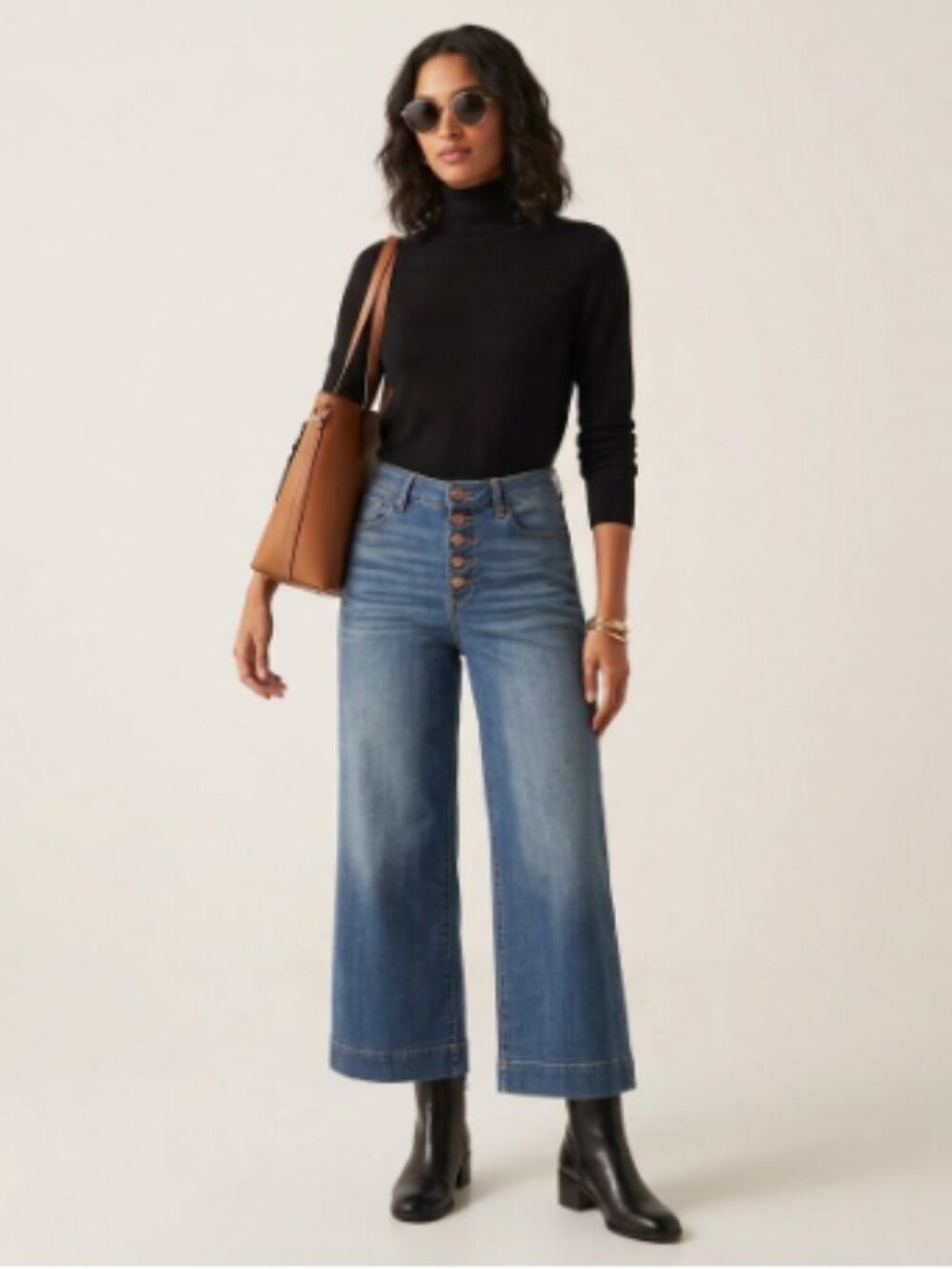 a.n.a High Rise Wide Leg Crop Exposed Button Fly Jeans Size 6 Medium Wash